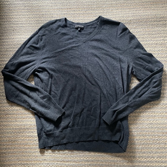 Express Men’s Gray Pullover Sweater - Picture 2 of 4